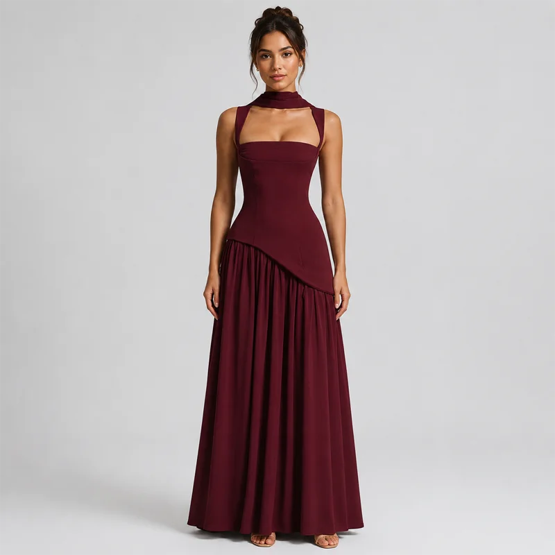 Abito Lungo da Donna con Corsetto Stringato e Spacco Alto