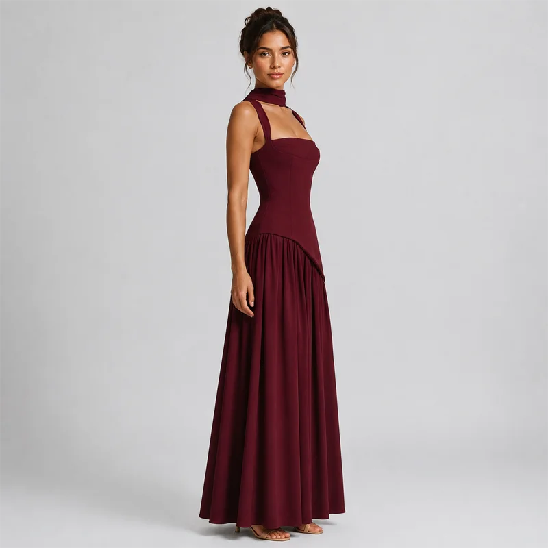 Abito Lungo da Donna con Corsetto Stringato e Spacco Alto