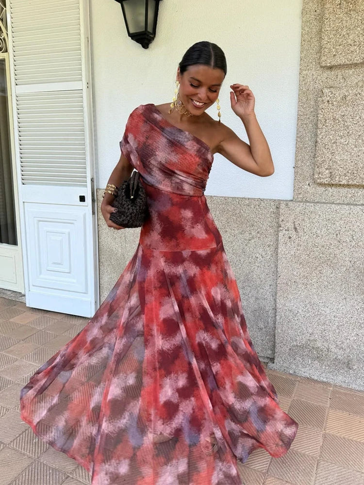 Abito Lungo da Donna Monospalla con Stampa Vintage e Dettaglio Arricciato