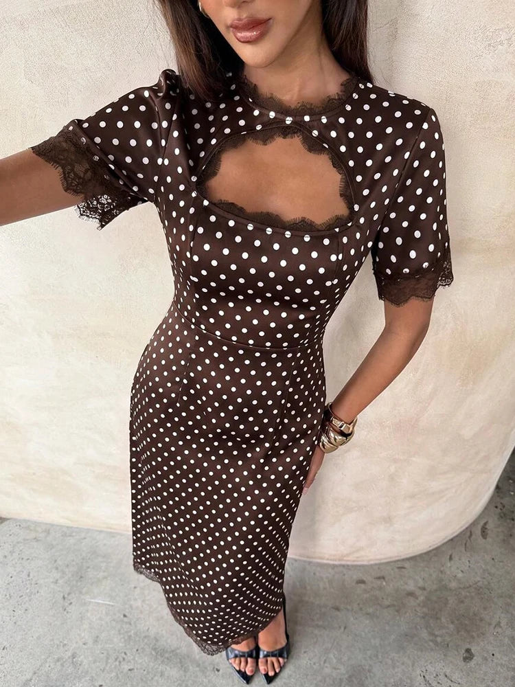 Abito Lungo da Donna a Pois con Dettaglio Cut-Out e Pizzo