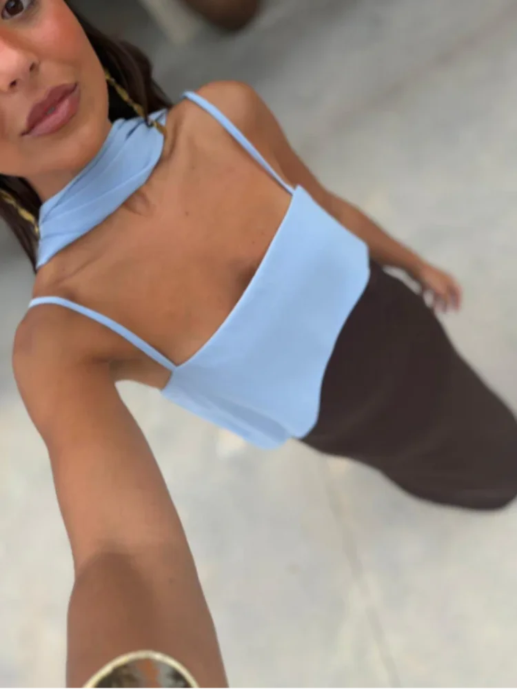 Abito Lungo da Donna con Scollo Quadrato e Sciarpa
