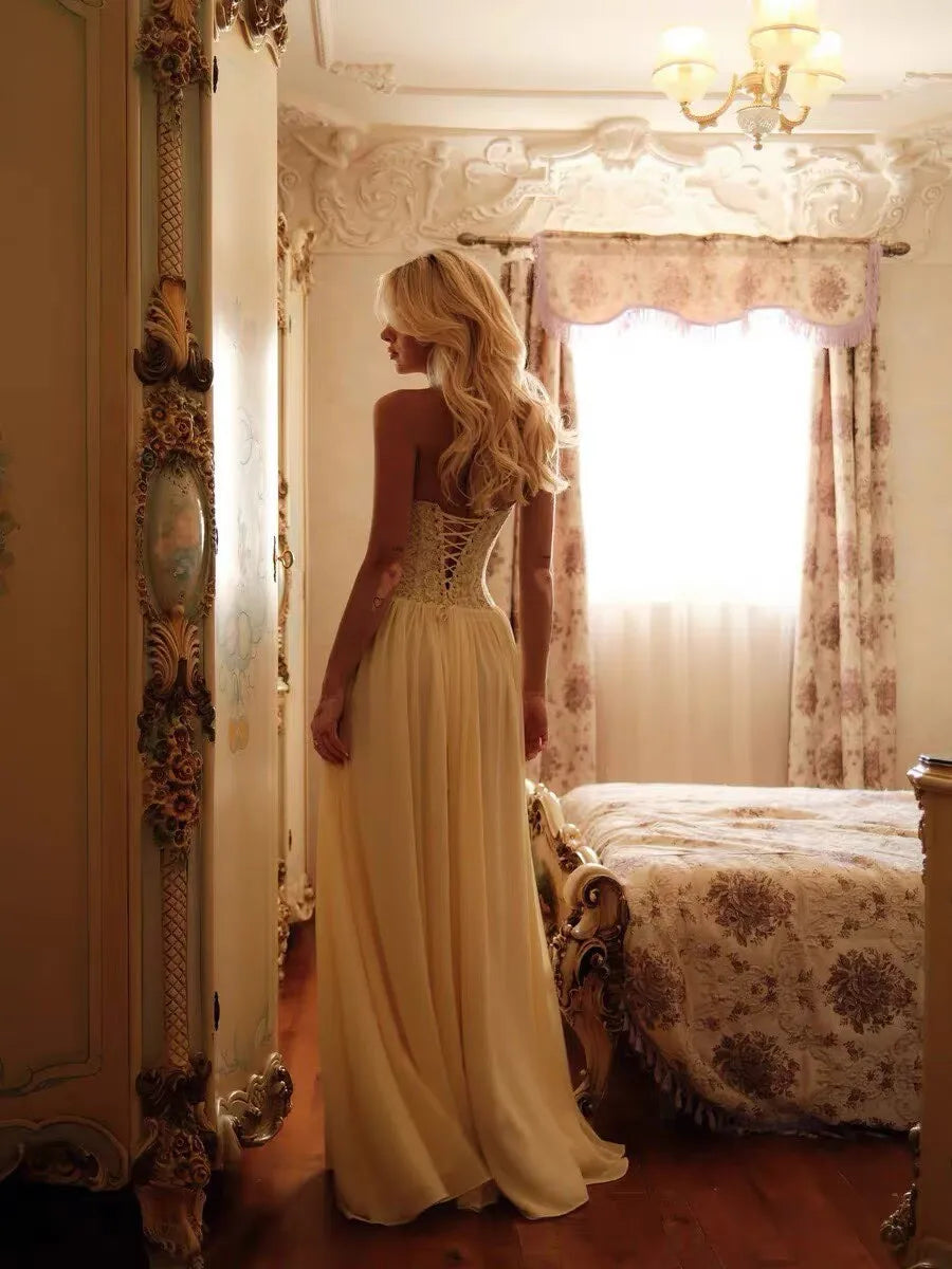 Abito Lungo da Donna in Chiffon all'Americana con Corsetto